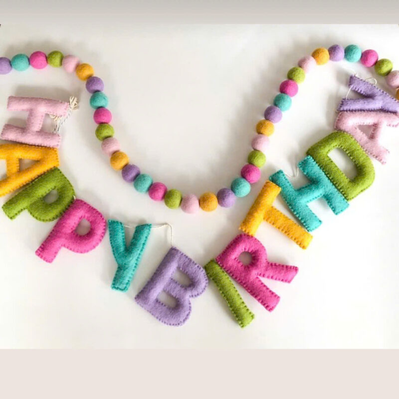 BIRTHDAY PARTY ACCESSORY SET